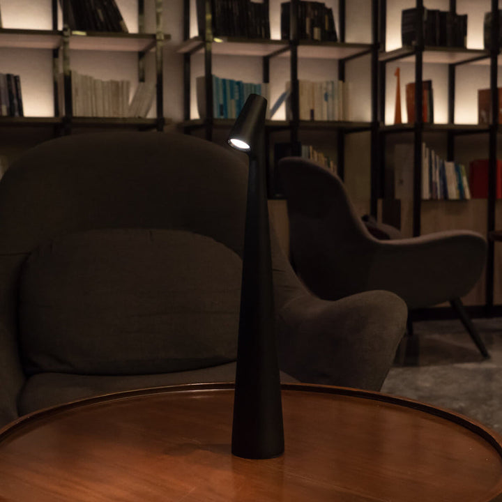 Nordic Minimalist Trådlampa - Uppladdningsbar &amp; Stilren Dekoration