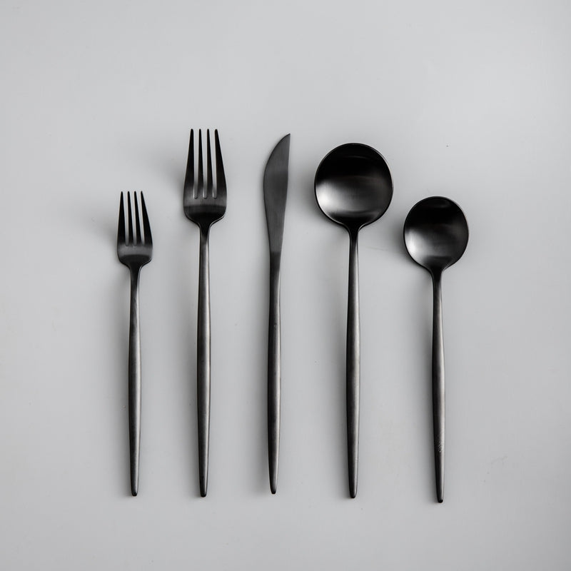 Elegant bestickset – Högkvalitativ design för vardag och speciella tillfällen