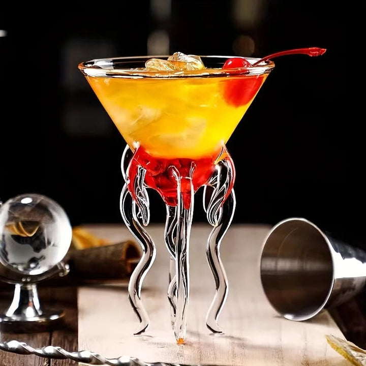 Carvallo - Unik bläckfisk-inspirerad Martini-glas för stiliga hembarer