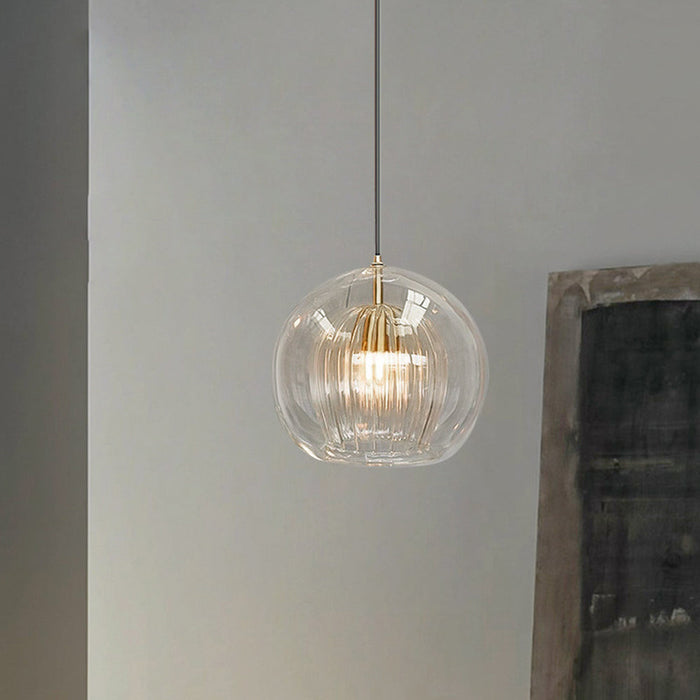 Celine Stilren Bolformad LED Taklampa