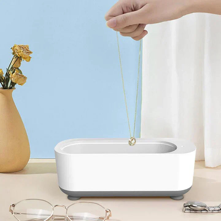 PurePulse – Ultrasonic cleaning for glasses and small accessories with high-frequency technology