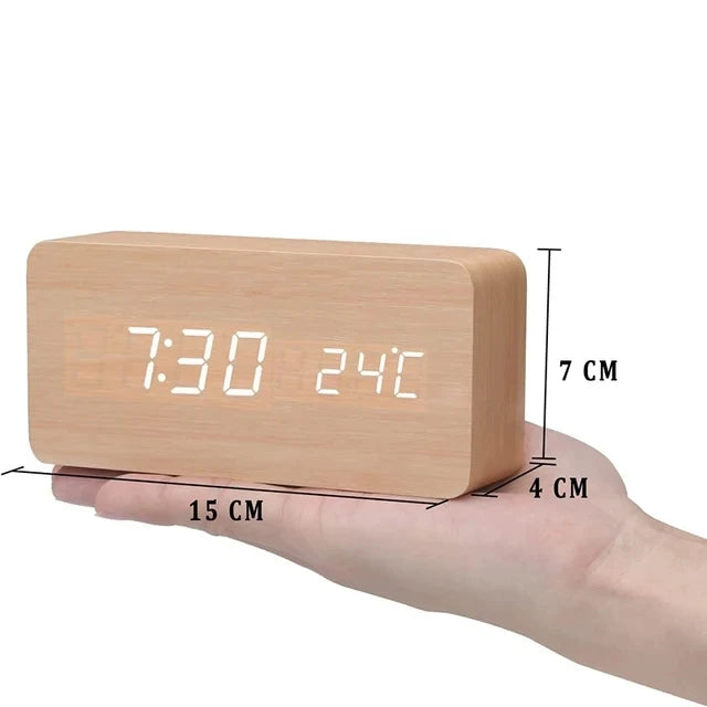 EcoLED Clock - Digitalt trälarm med röststyrning