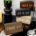 EcoLED Clock - Digitalt trälarm med röststyrning
