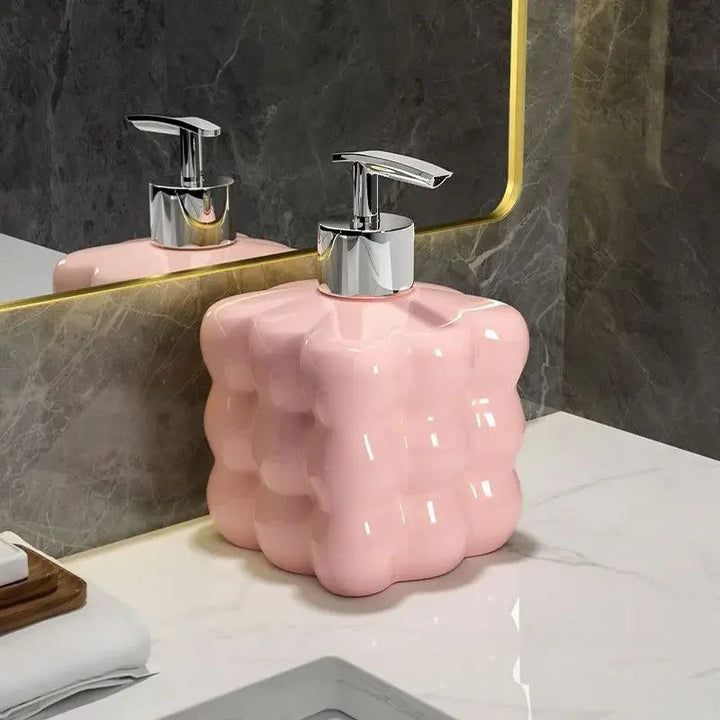 Carvallo – Lyxig tvålpump med lekfull design för badrum och kök