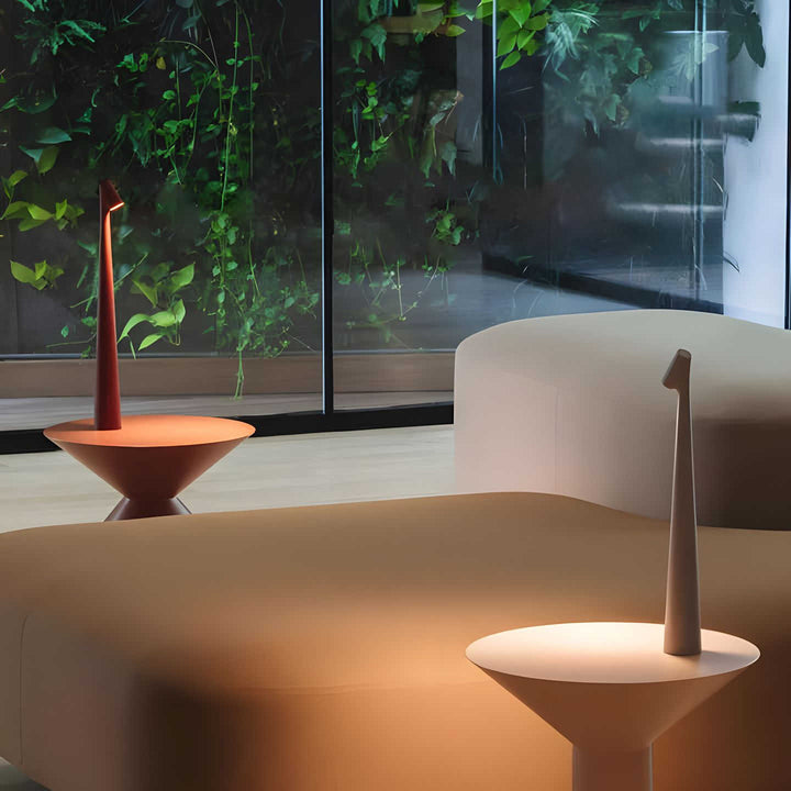 Carvallo – Elegant Dimbara Bordslampa med Raffinerad Elegans