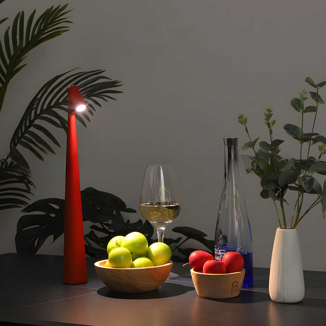 Carvallo – Elegant Dimbara Bordslampa med Raffinerad Elegans