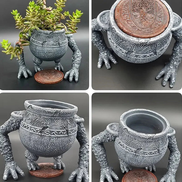 Alexander - Iron Fist Pot