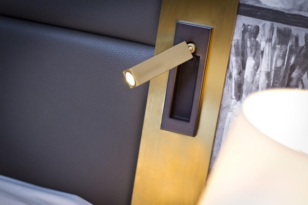 Modern inbyggd sänglampa med LED-ljus