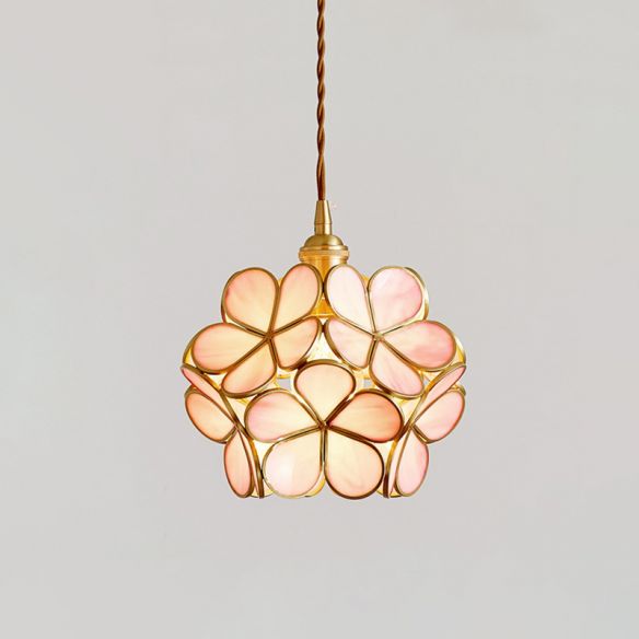 Femke Glas Hänglampa – Skandinavisk design med justerbar höjd och blomskärm
