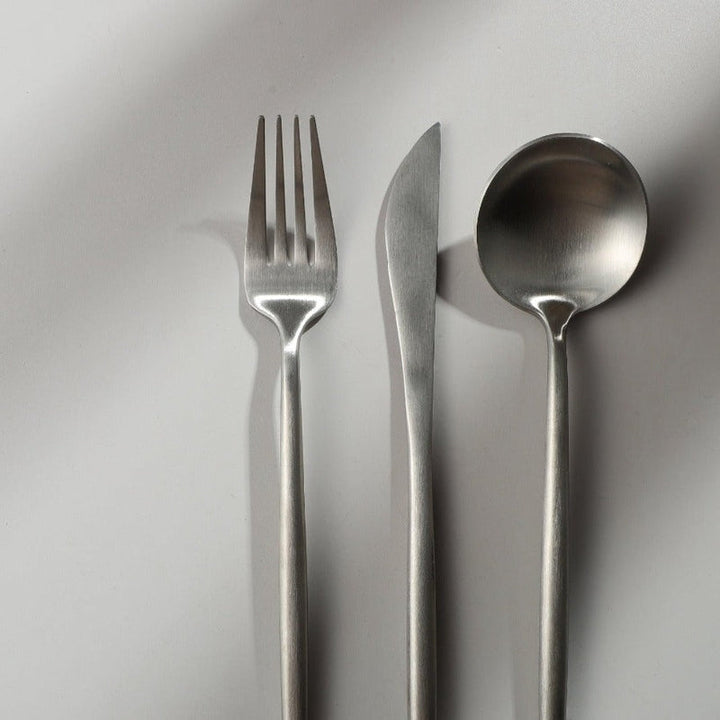 Elegant bestickset – Högkvalitativ design för vardag och speciella tillfällen