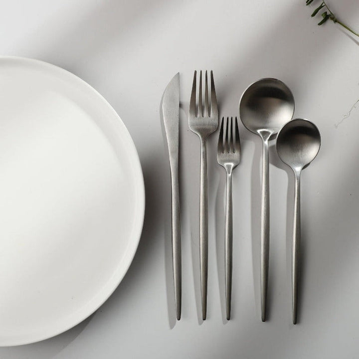 Elegant bestickset – Högkvalitativ design för vardag och speciella tillfällen
