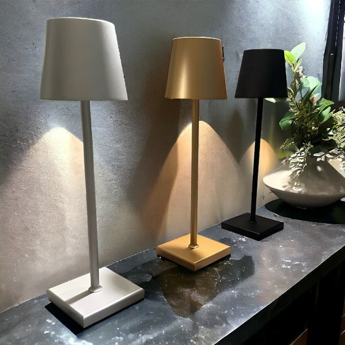 Uppladdningsbar bordslampa