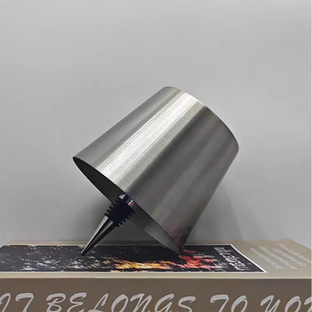 Flasklampa Metallbordslampa