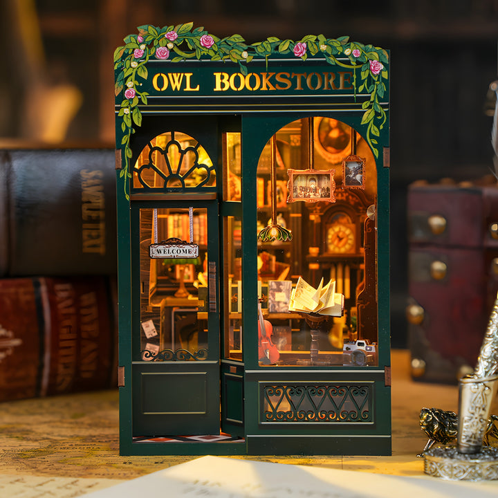 DIY Miniatyr Ugglebokhandel – 3D Träkit med Belysning för Kreativ Dekoration