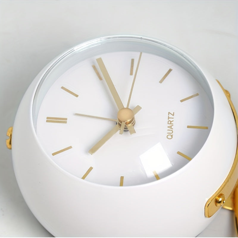 Nordic Silent Desk Clock – Luminösa Visare &amp; Metallram