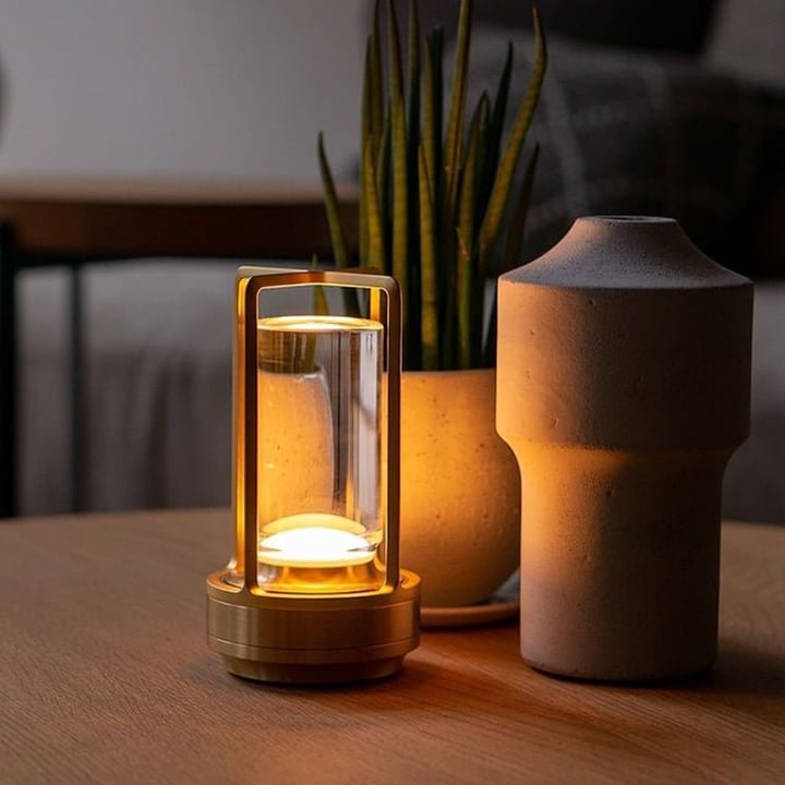 Carvallo – Elegant Dimmbar Bordslampa med Kristall Atmosfär