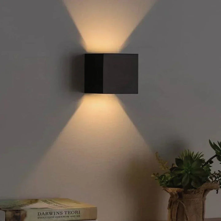 Vägglampa Svart Aluminium Justerbar Kub LED