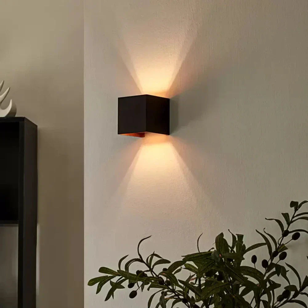 Vägglampa Svart Aluminium Justerbar Kub LED