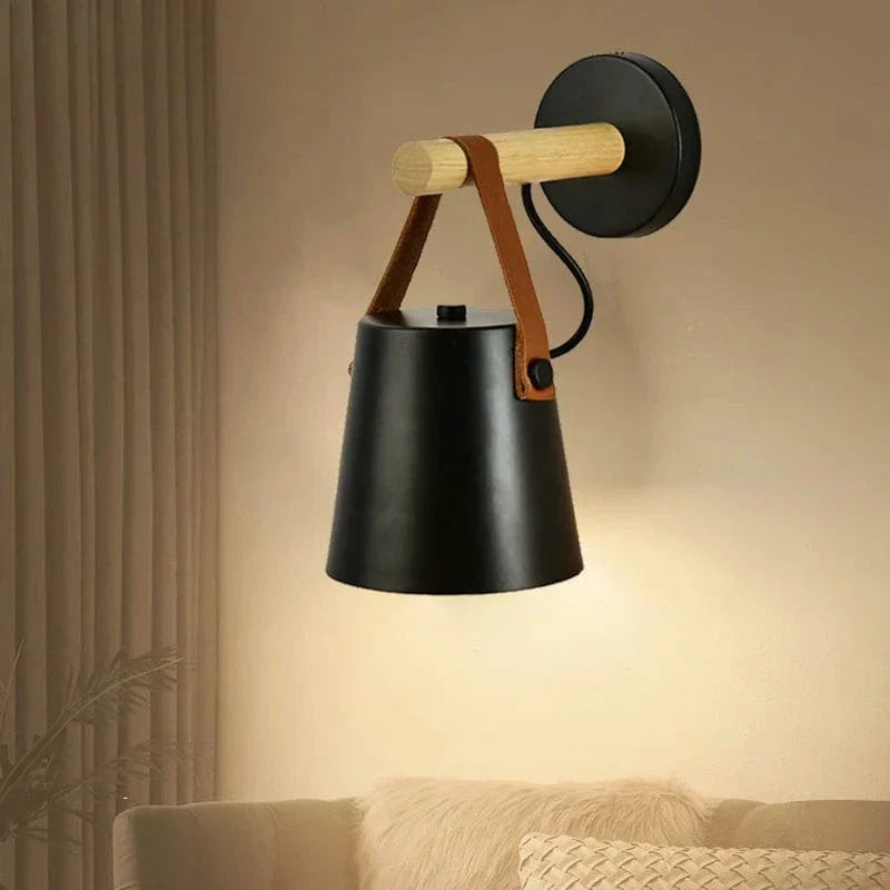 LED Vägglampa Med Justerbar Ljusfärg – Nordisk Design - Trä och Järn - Idealisk För Inomhusbruk - Modern Stil - Perfekt För Sovrum och Vardagsrum