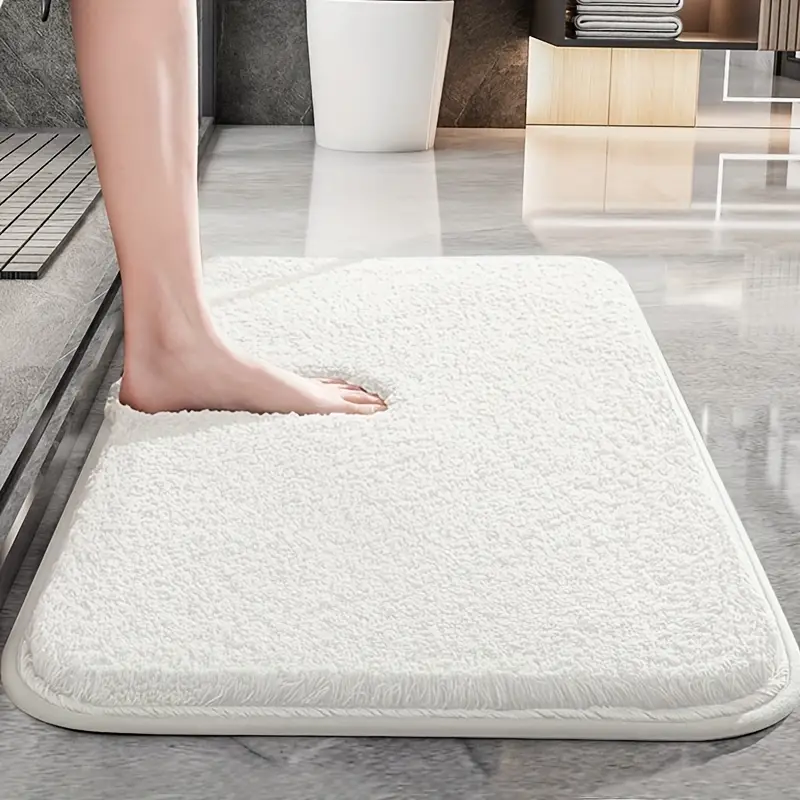 Carvallo – Plysch badmatta med halkfritt design för komfort och säkerhet